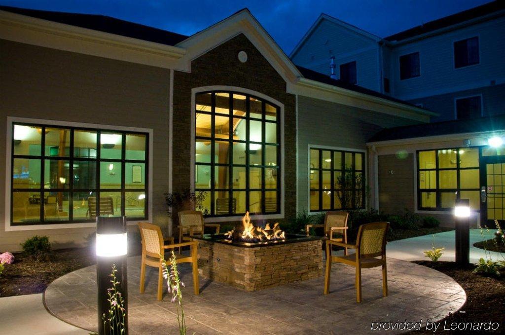 Hawthorn Suites By Wyndham Williamsville Buffalo Airport Exterior photo