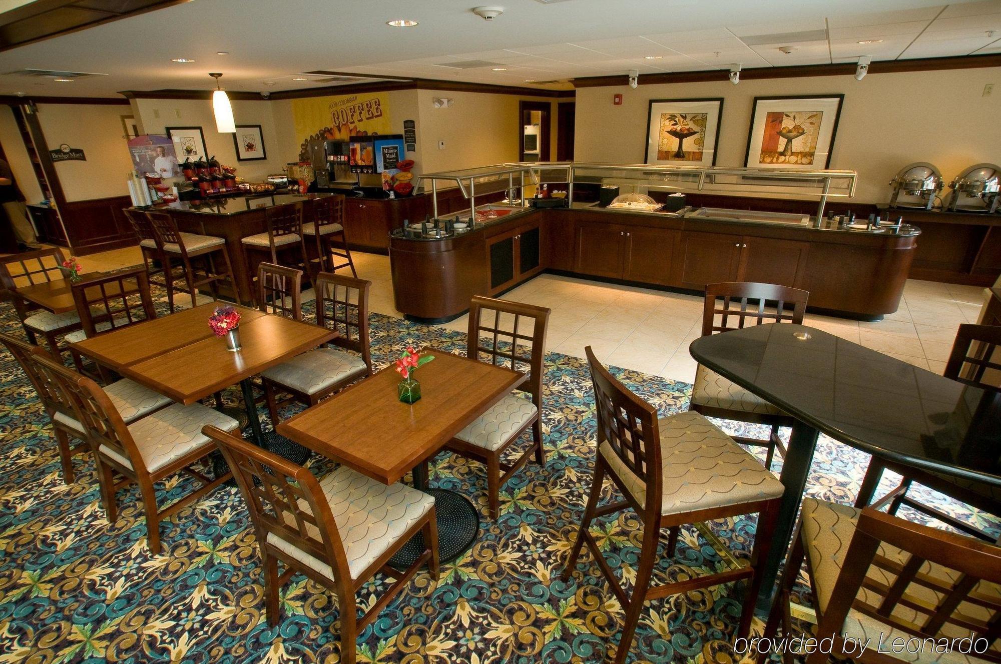 Hawthorn Suites By Wyndham Williamsville Buffalo Airport Restaurant photo